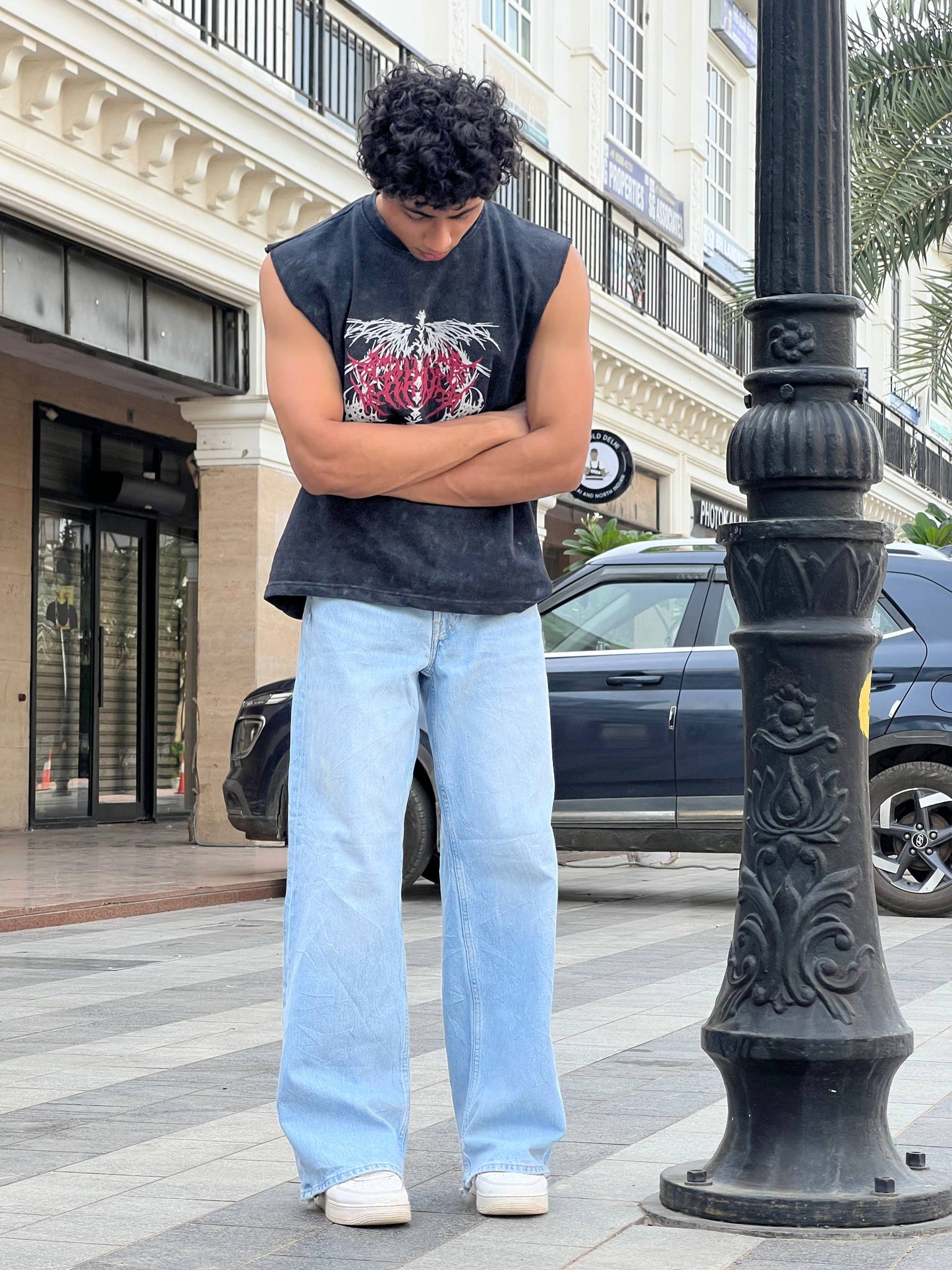 Glacier Wide-Leg Jeans – Light Blue