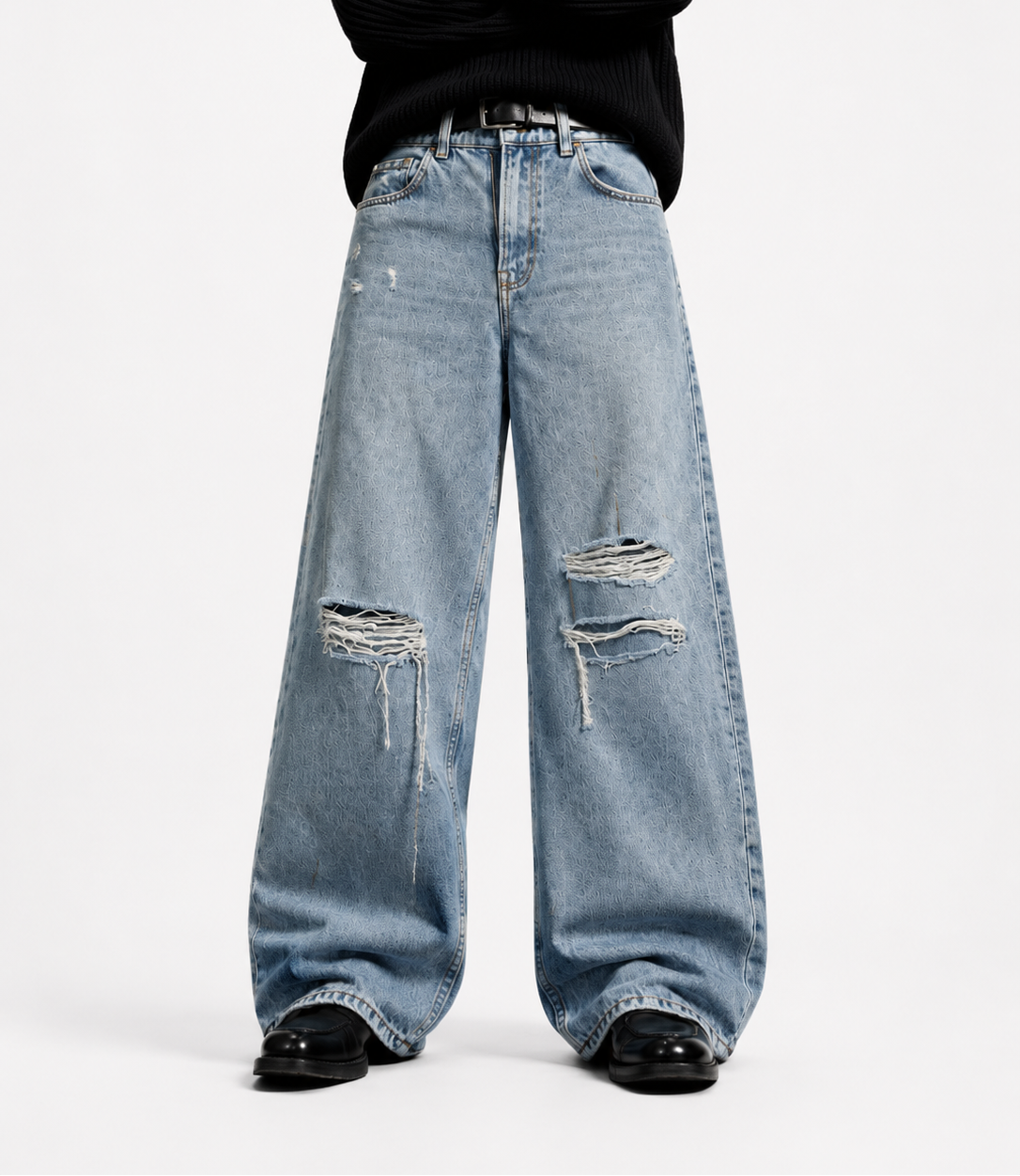 Distressed Denim Jeans – Light Blue Wash