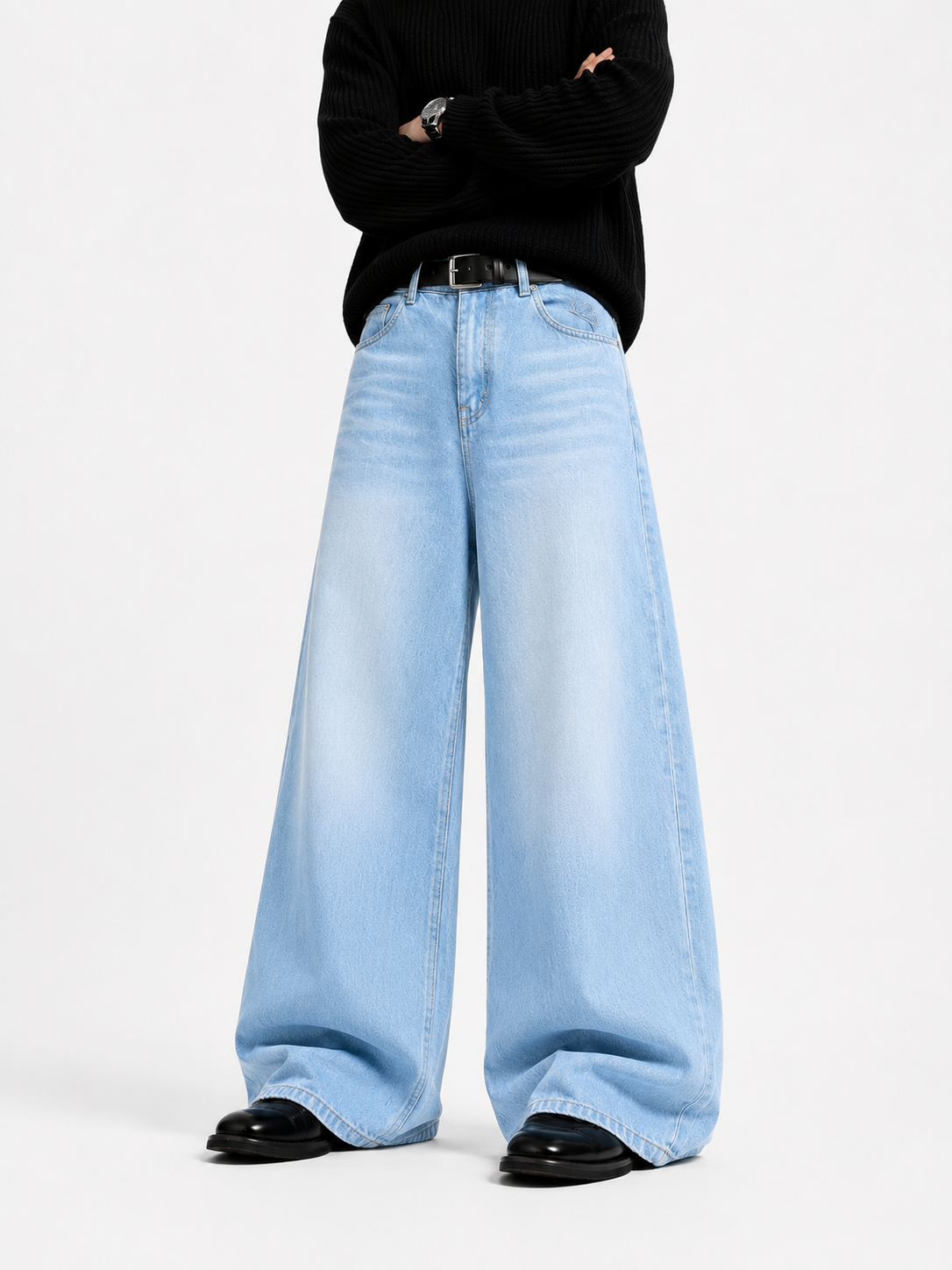Glacier Wide-Leg Jeans – Light Blue