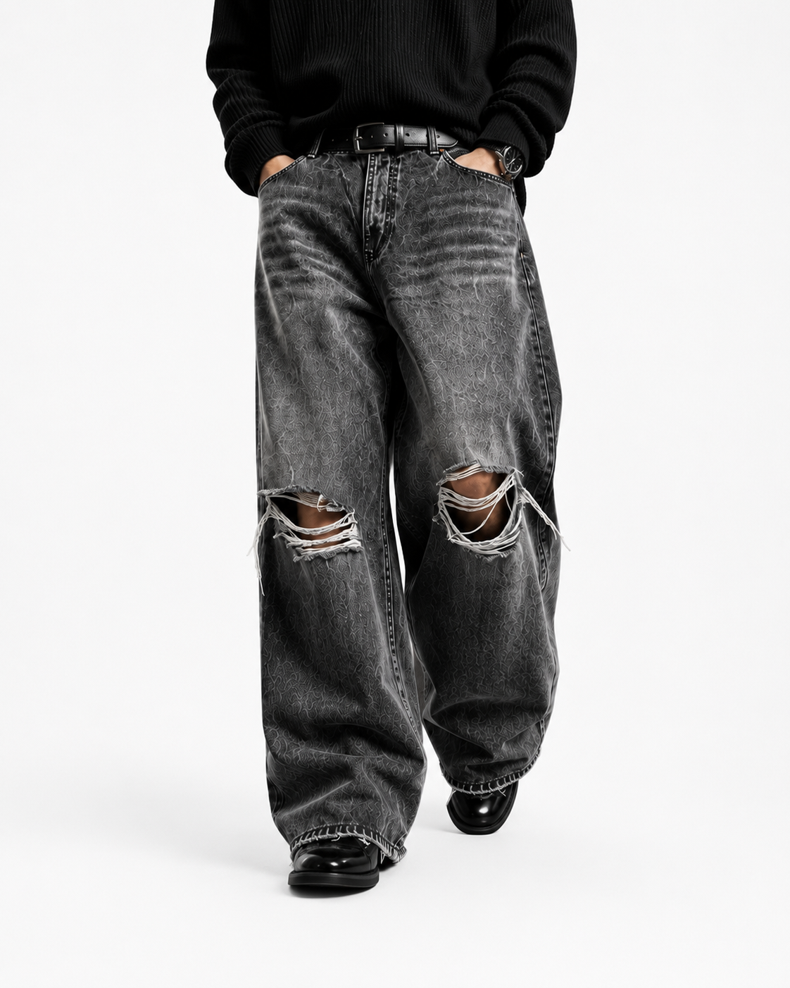 Distressed Baggy Jeans